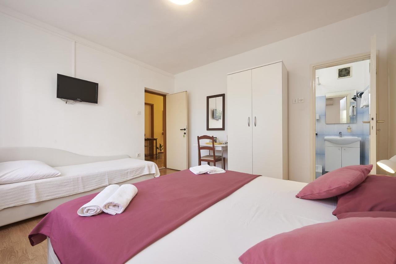 Triple Room Trogir 13102B Exterior foto